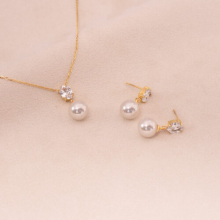 Astralis butterfly necklace set (gold)